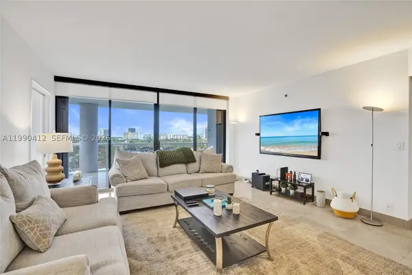 3598 Yacht Club #702, Aventura, FL 33180