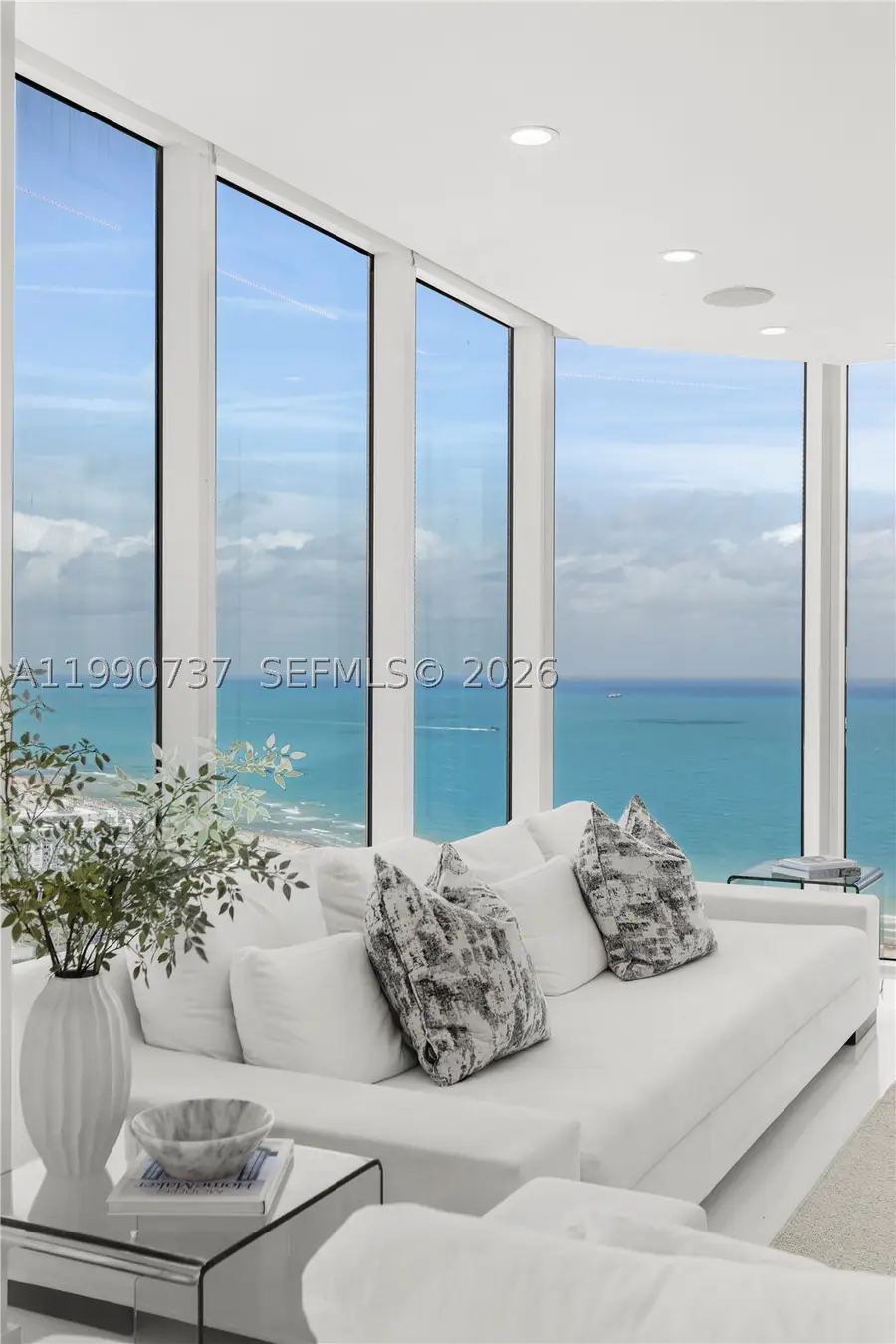 300 S Pointe #3405, Miami Beach, FL 33139 - #2