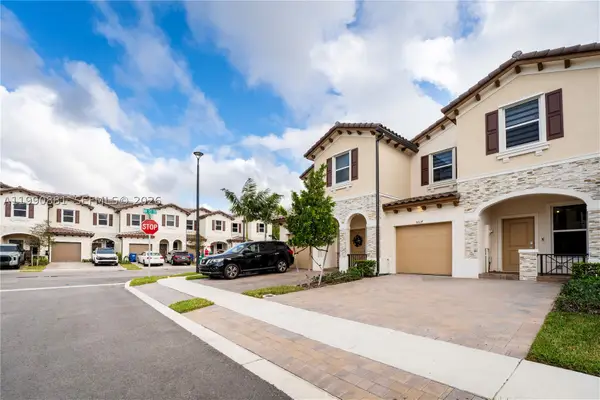 5514 NW 27th, Lauderhill, FL 33313