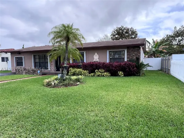 15303 SW 102nd, Miami, FL 33157