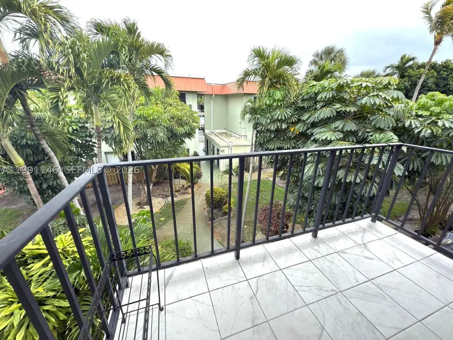 805 W Oakland Park #D19, Oakland Park, FL 33311 - #2