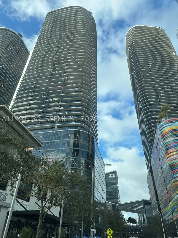 Address Withheld By Seller, Miami, FL 33130