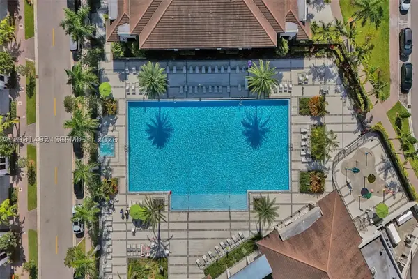 8001 NW 41 #409, Doral, FL 33166