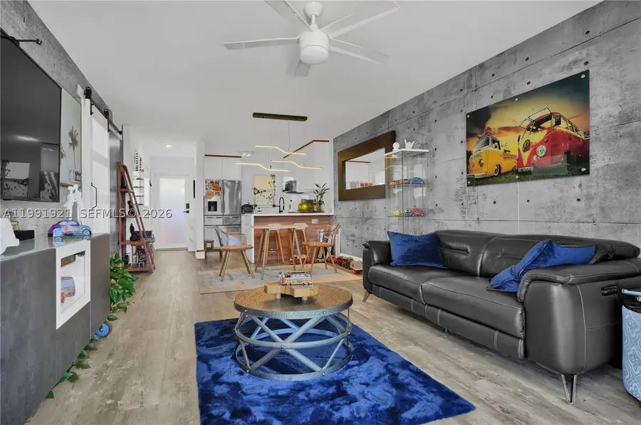 8900 Washington #320, Pembroke Pines, FL 33025 - #3