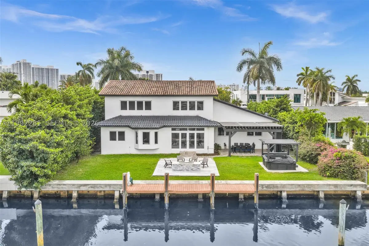 472 Sunset, Hallandale, FL 33009 - #1