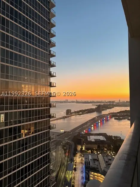 1040 Biscayne #2605, Miami, FL 33132