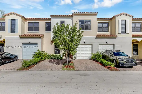 20921 NW 1st, Pembroke Pines, FL 33029