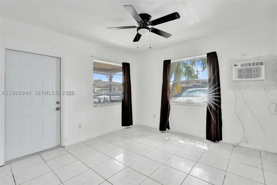 724 NW 6th, Hallandale, FL 33009 - #3