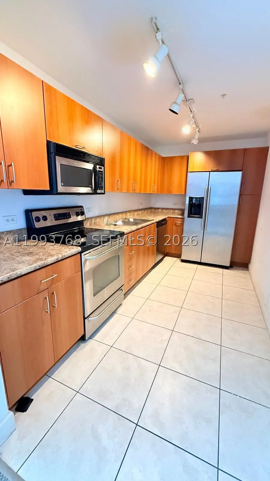 7501 E Treasure #8B, North Bay Village, FL 33141 - #2