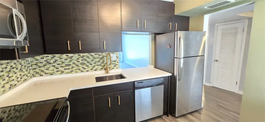 1201 NE 191st #G306, Miami, FL 33179 - #2