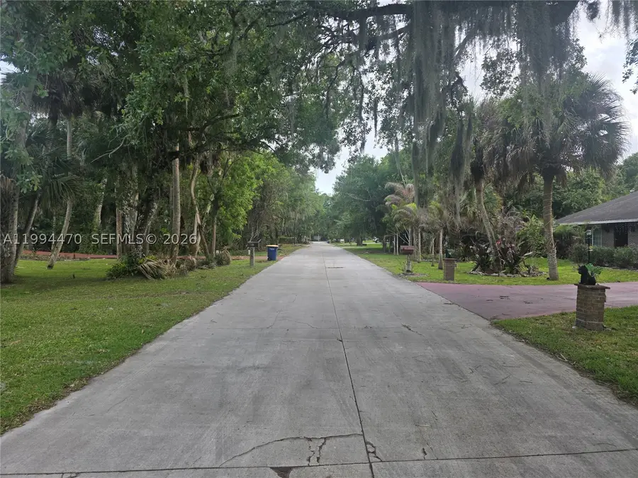 3602 Wilderness Dr W, Fort Pierce, FL 34982 - #2