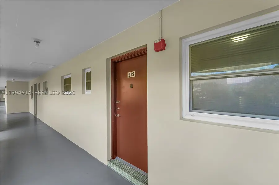 3090 NW 46th #212C, Lauderdale Lakes, FL 33313 - #2