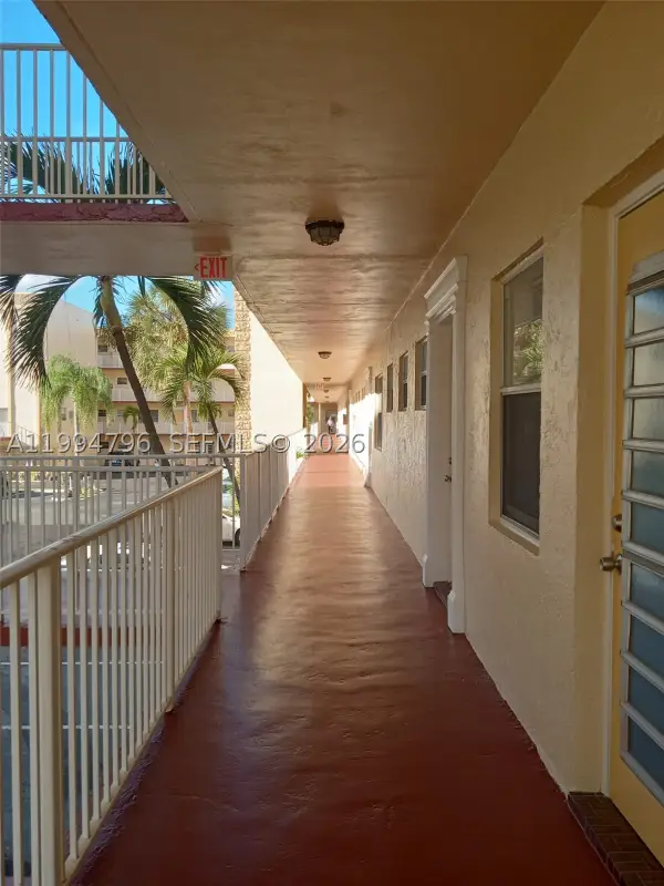 Address Withheld By Seller, Lauderdale Lakes, FL 33319