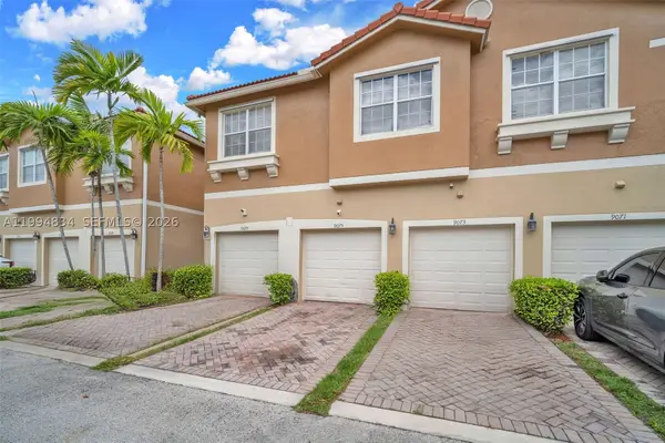 9075 Preston #9075, Tamarac, FL 33321