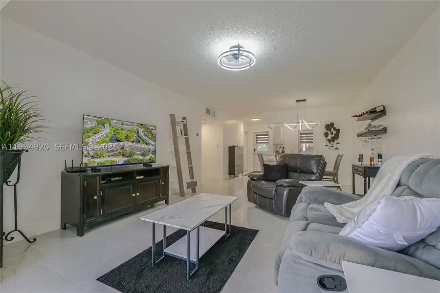4701 NW 34th #502, Lauderdale Lakes, FL 33319 - #2