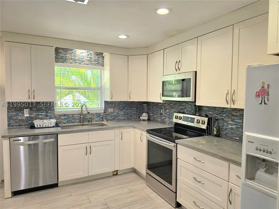 Address Withheld By Seller, Fort Myers, FL 33919 - #2