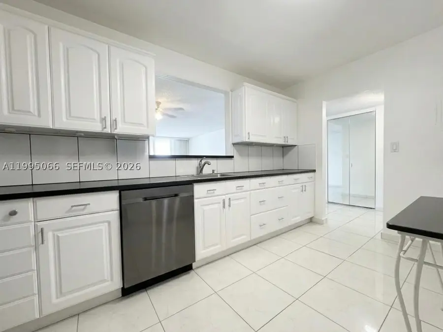 3800 S Ocean #816, Hollywood, FL 33019 - #2