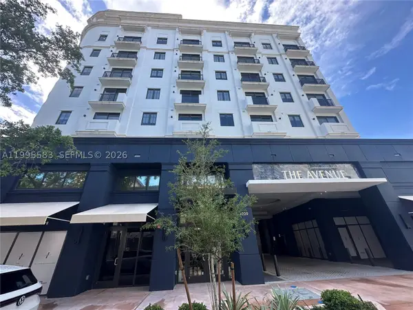 4220 Laguna #308, Coral Gables, FL 33146