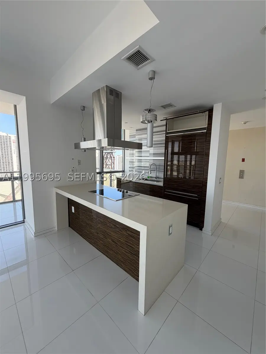 1100 Biscayne #2605, Miami, FL 33132 - #2