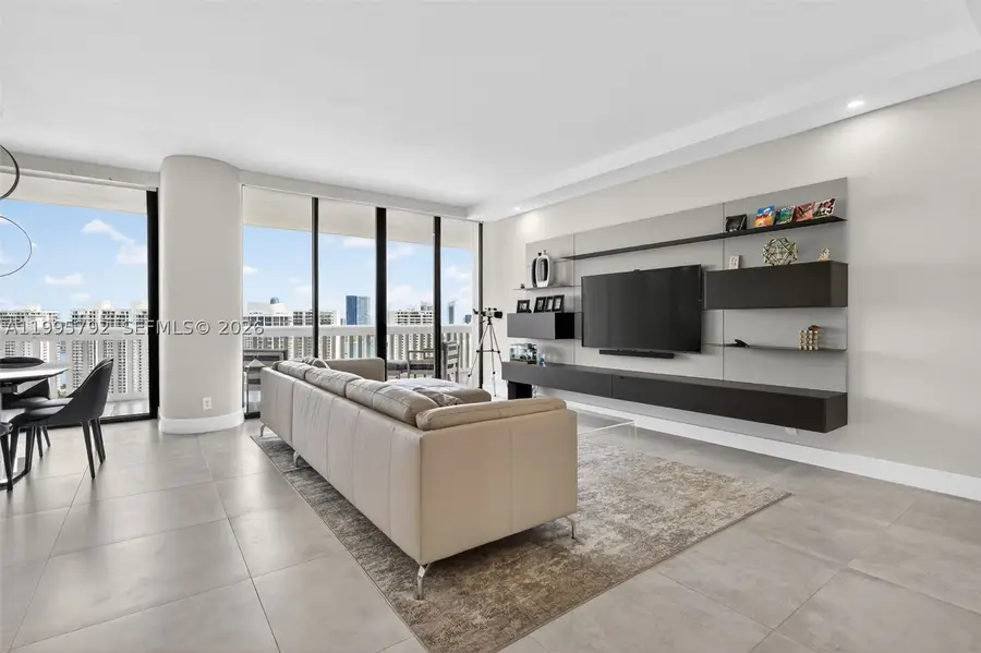 1000 Island #3107, Aventura, FL 33160 - #2