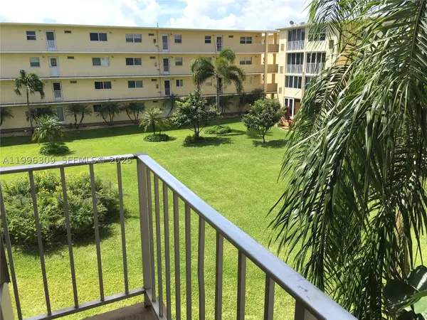 300 NE 26th #314, Boynton Beach, FL 33435