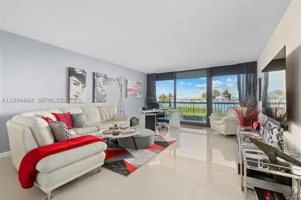 3300 S Ocean #207N, Palm Beach, FL 33480