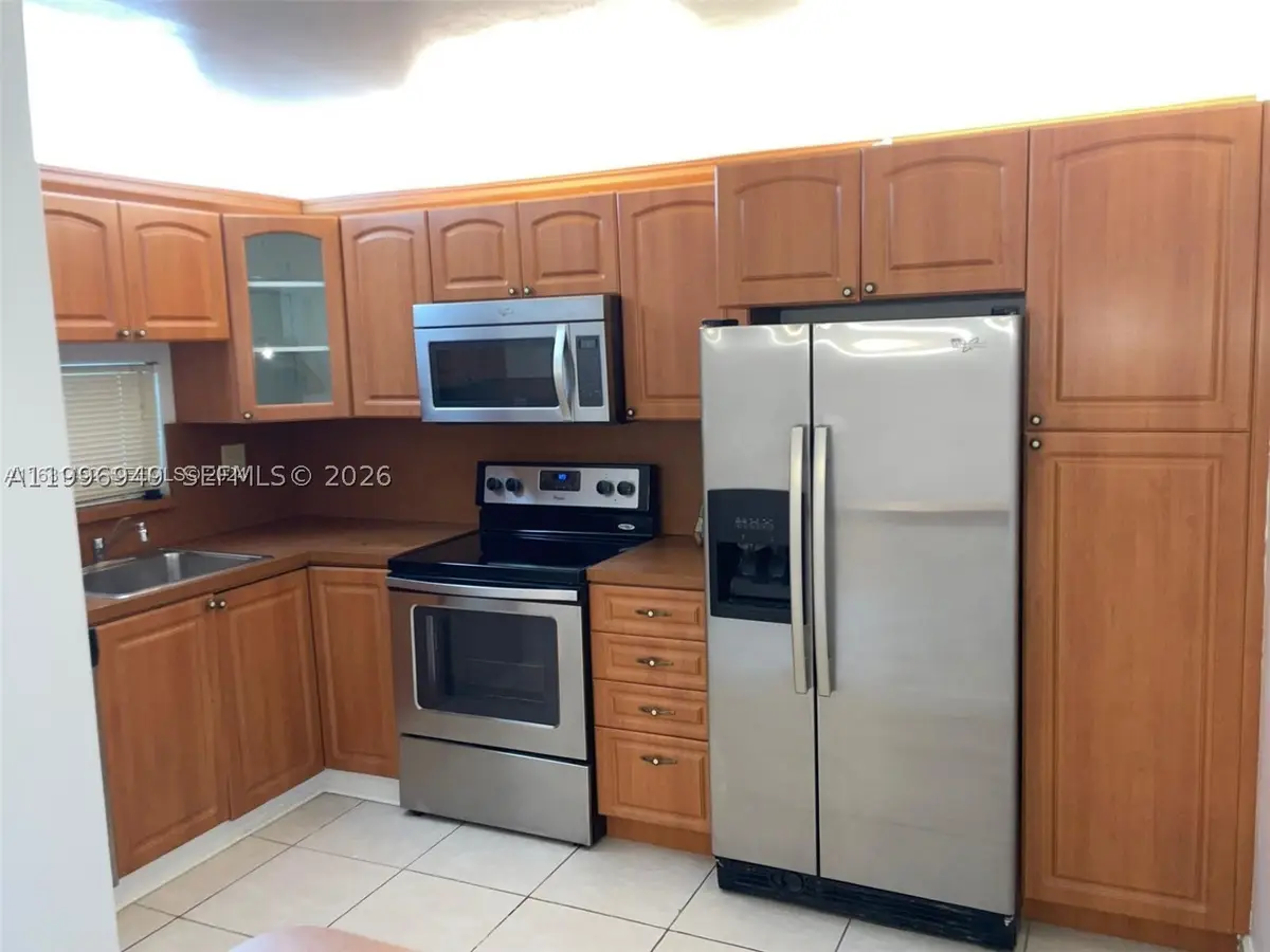 8940 S Hollybrook #306, Pembroke Pines, FL 33025 - #1
