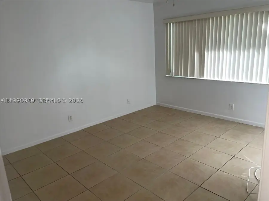 8940 S Hollybrook #306, Pembroke Pines, FL 33025 - #3
