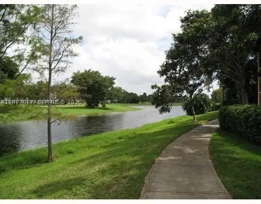Address Withheld By Seller, Pompano Beach, FL 33069