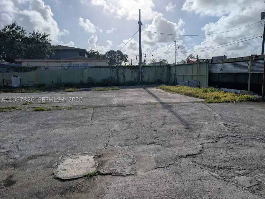 3175 Nw 75th, Miami, FL 33147 - #2