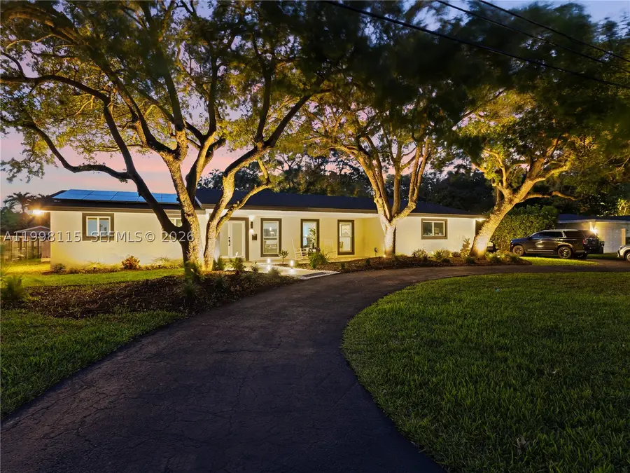16400 SW 80th, Palmetto Bay, FL 33157 - #2