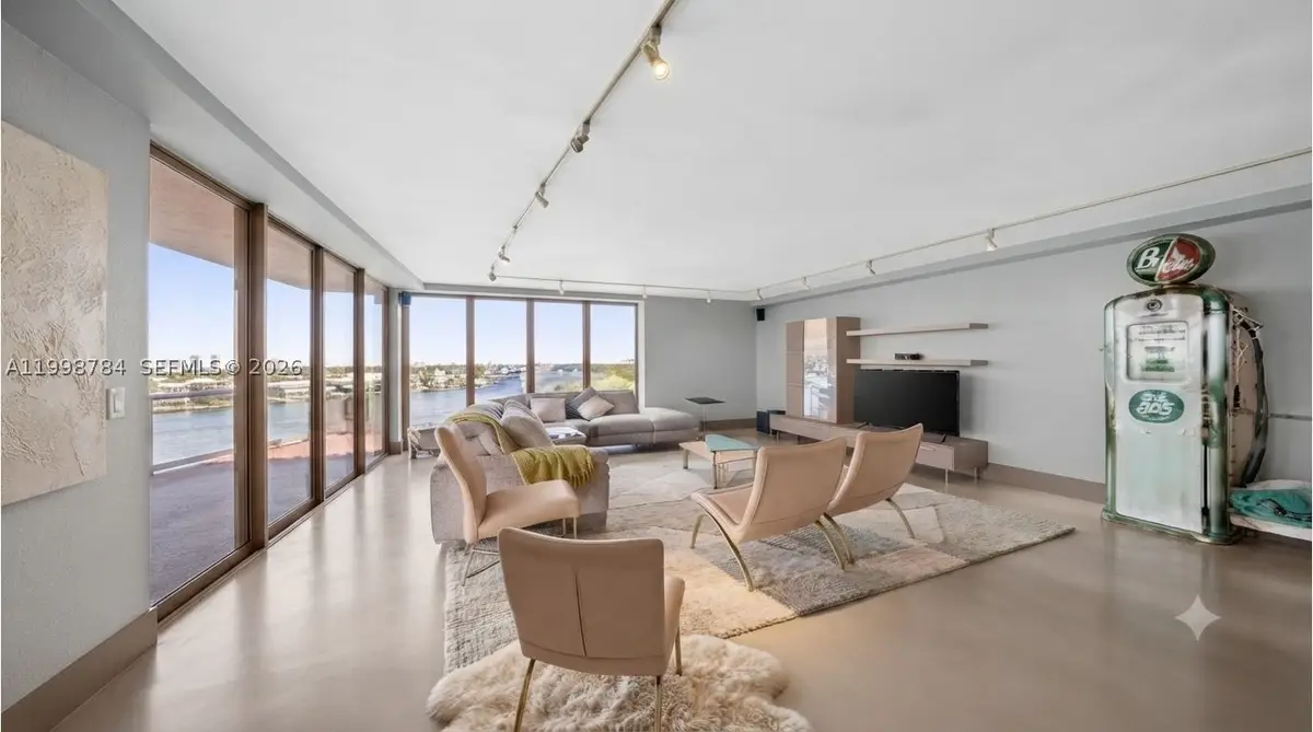 2800 E Sunrise #7F, Fort Lauderdale, FL 33304 - #1