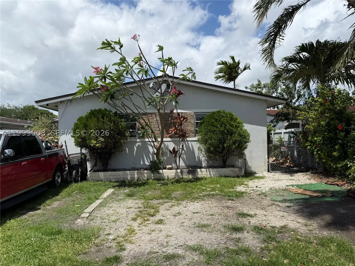 9283 SW 39th, Miami, FL 33165 - #1