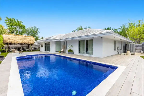 524 Warren, Key Biscayne, FL 33149