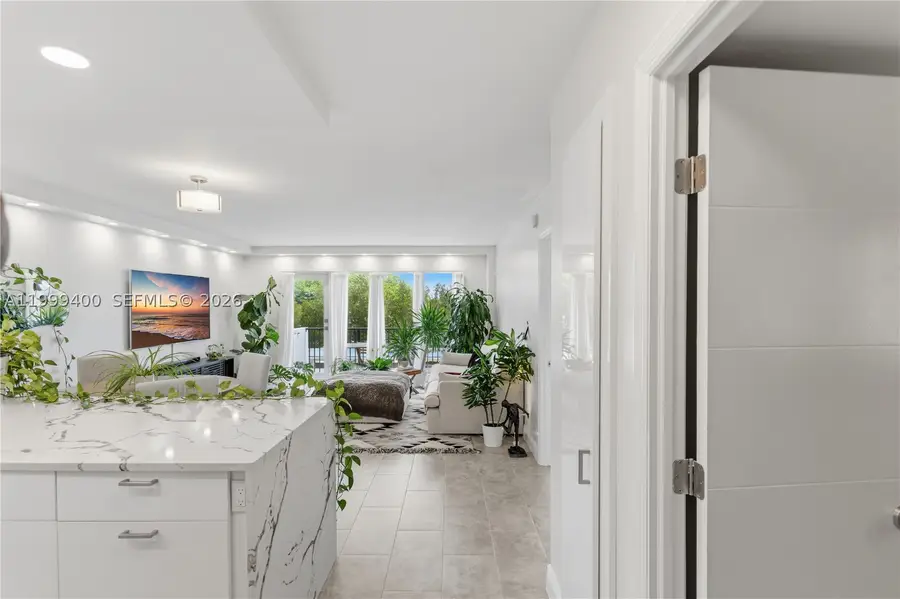 340 Sunset #407, Fort Lauderdale, FL 33301 - #3