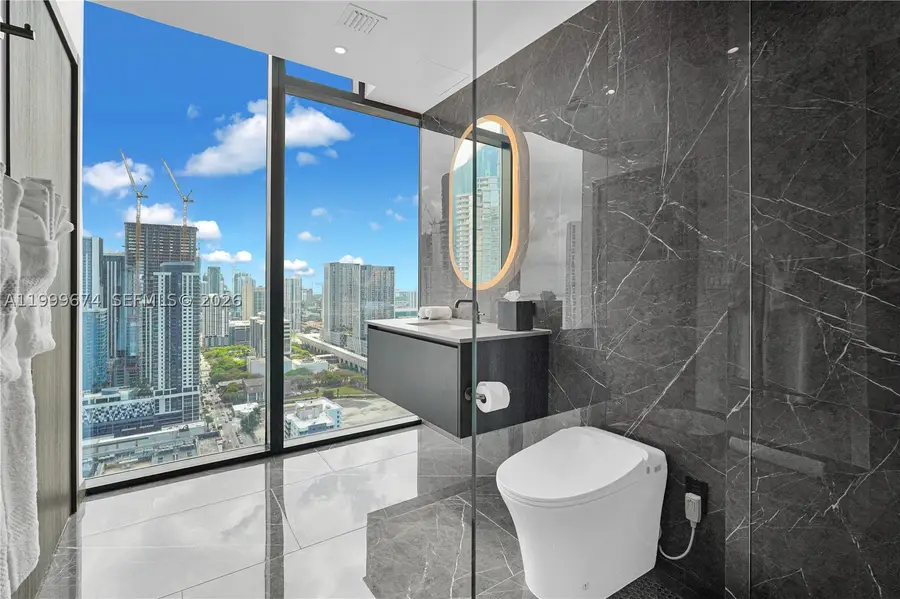 20 NE 11th #3110, Miami, FL 33132 - #3