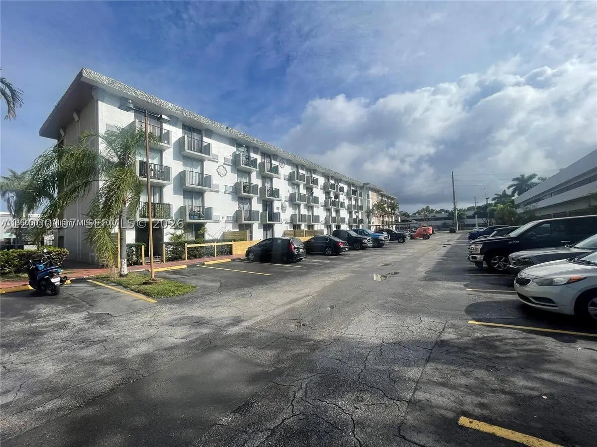16450 NW 2nd #109, Miami, FL 33169 - #1