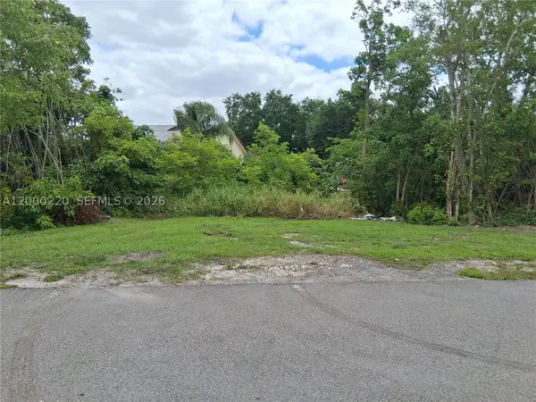 Address Withheld By Seller, Other Fl City, FL 33974