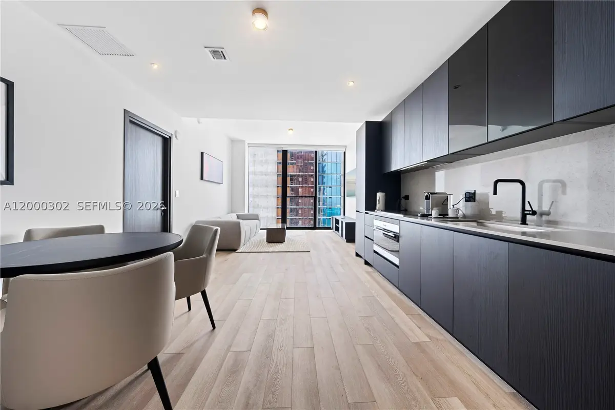 20 NE 11th #4403, Miami, FL 33132 - #1
