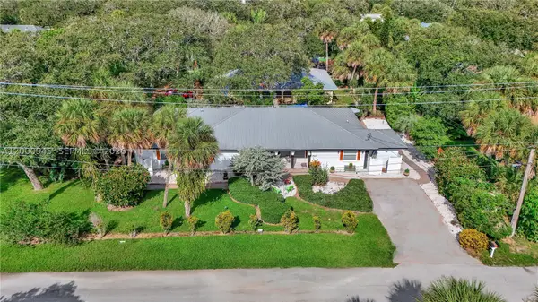 1505 Coral, Vero Beach, FL 32963