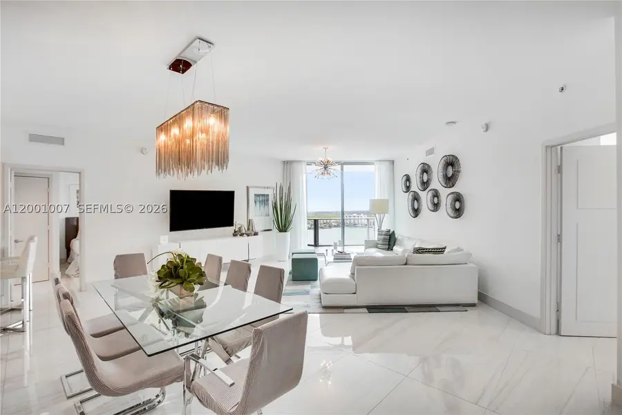 17111 Biscayne #2008, North Miami Beach, FL 33160 - #2