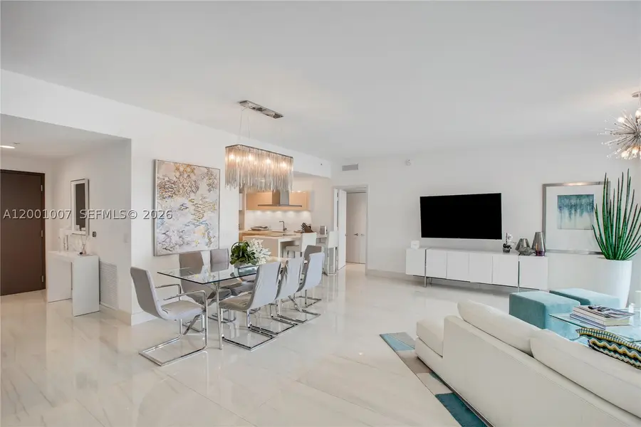 17111 Biscayne #2008, North Miami Beach, FL 33160 - #3
