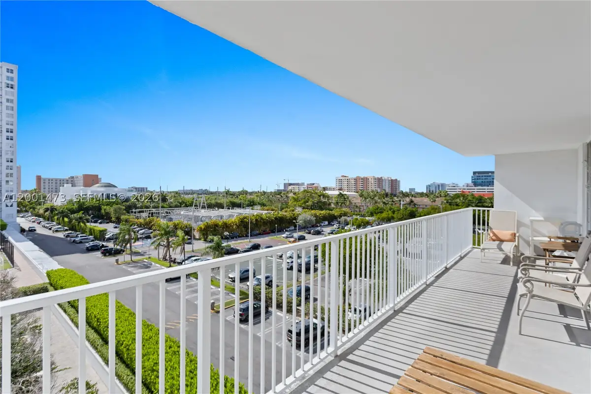2851 NE 183rd #502E, Aventura, FL 33160 - #1