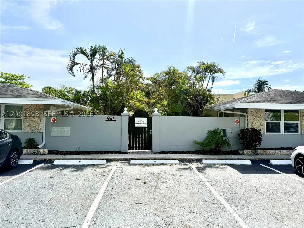 924 NE 17th #1, Fort Lauderdale, FL 33304 - #1