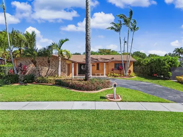 9837 SW 194th, Cutler Bay, FL 33157