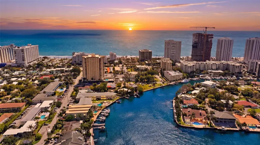 3216 SE 12th #8, Pompano Beach, FL 33062 - #2