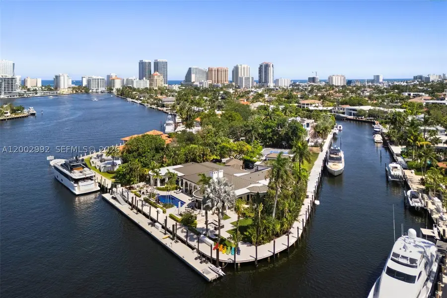 2300 Aqua Vista, Fort Lauderdale, FL 33301 - #2
