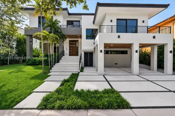 760 Woodcrest, Key Biscayne, FL 33149