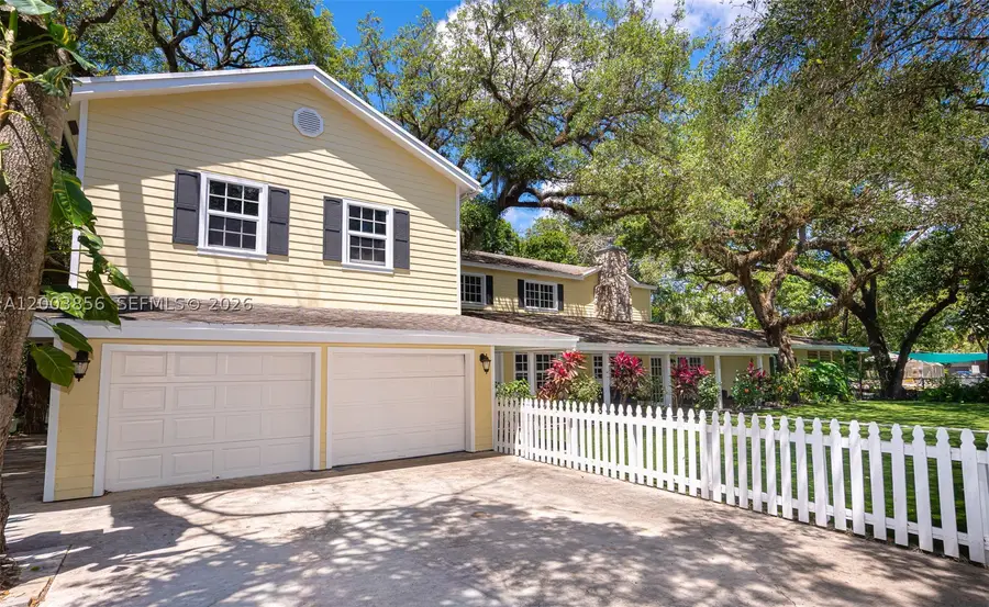 2221 SW 28th, Fort Lauderdale, FL 33312 - #2