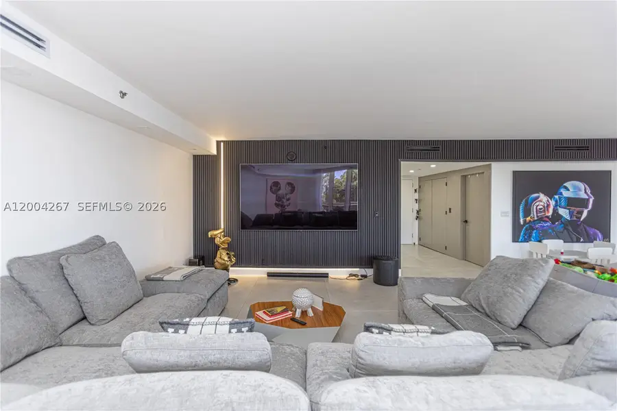 20191 E Country Club #TH9, Aventura, FL 33180 - #3